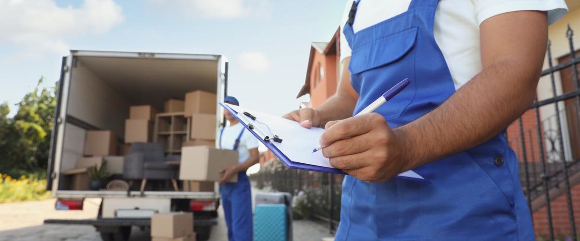 Is there such thing as a moving agent?